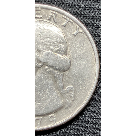 1979 Quarter No Mint Mark Error & Special Corrosion/Strike Error - Picture 12 of 16